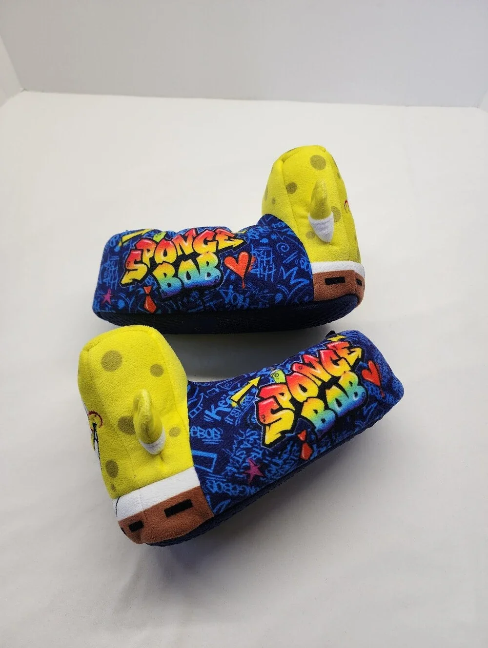 Nickelodeon SpongeBob Squarepants Kids Plush Slippers